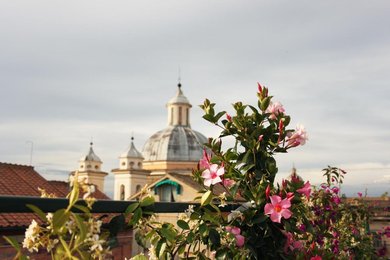 Una Favolosa Terrazza Nel Centro Di Roma 外观 照片