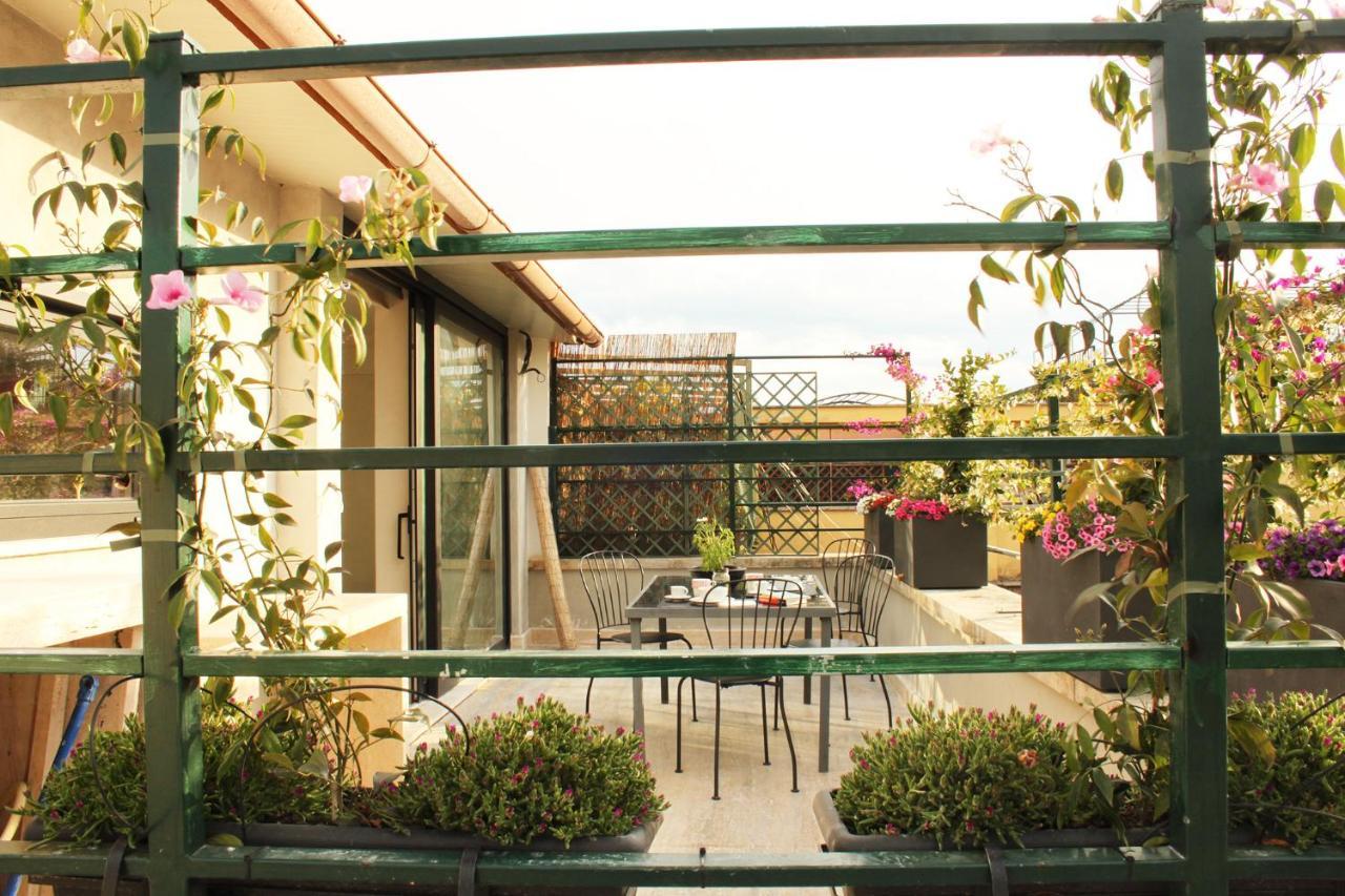 Una Favolosa Terrazza Nel Centro Di Roma 外观 照片